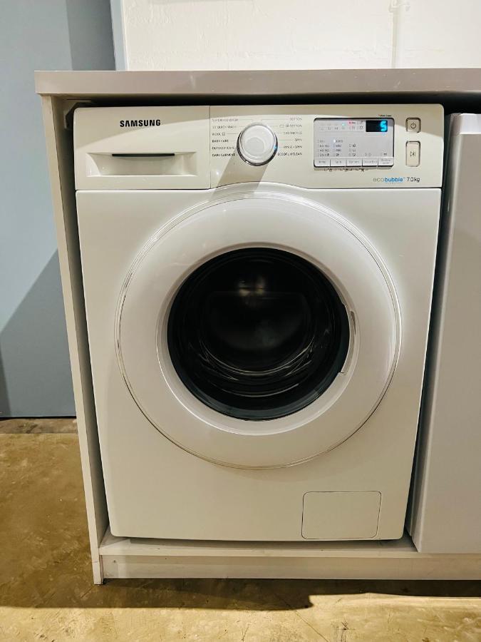 City Living Apartment 119 - Washer, 4K Tv, Fast Wifi, & Sunny Balcony Йоханесбург Екстериор снимка